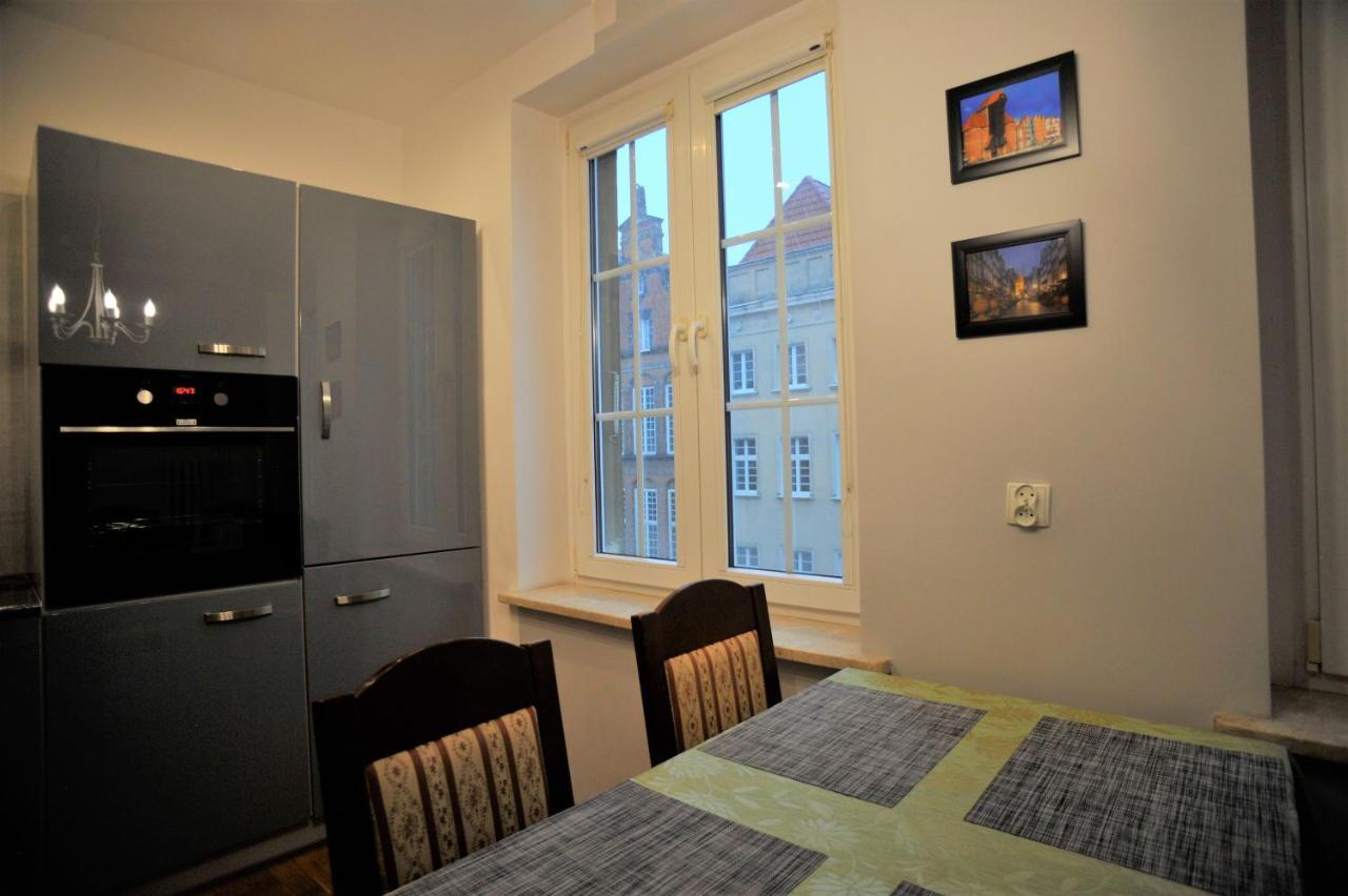 Długa Street Gdańsk